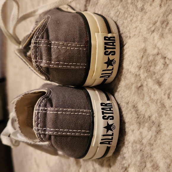 Converse Chuck Taylor All Star Low Tops - Picture 5 of 9